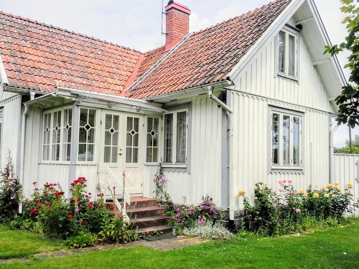 Villa Bond-Garden Fågelmara Esterno foto